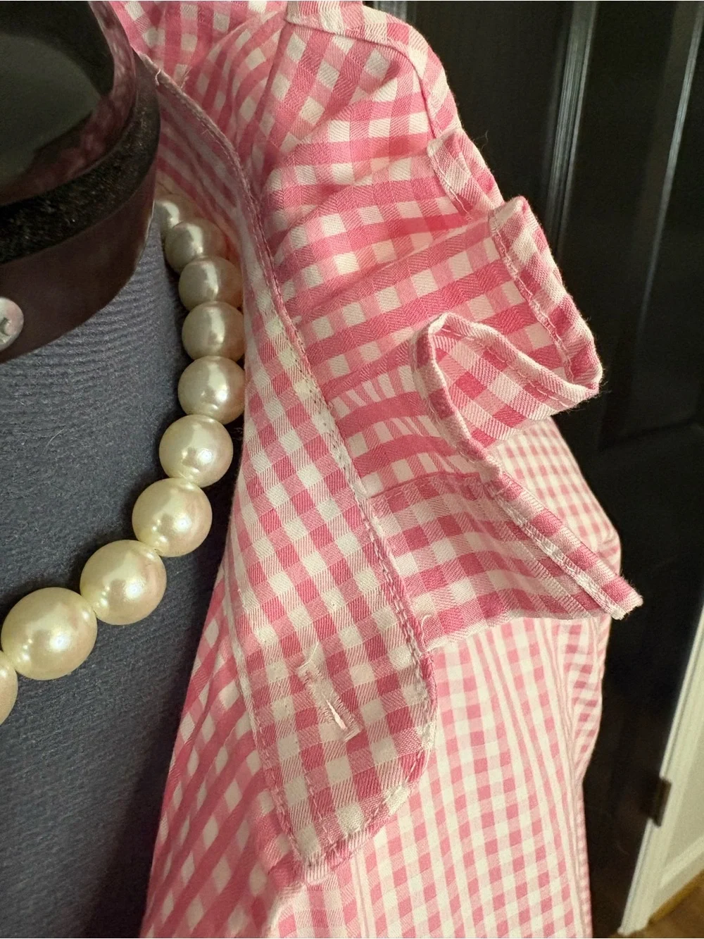 Upcycled pink and white gingham ruffle collar blouse - Picture 2 of 6